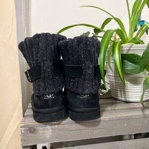 UGG women’s Cambridge black suede boots – size 8